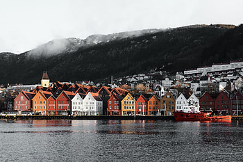 Bryggen, Bergen, The Khalifa Ihler Institute HD wallpaper