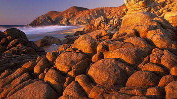Granite Rock Shorline, california, coastline, coast, shorline, granite, ocean, beach HD wallpaper