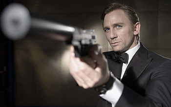 71 James Bond HD wallpaper