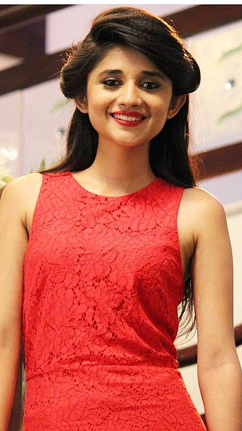 Kanika Mann, Red Dress, Heroine HD phone wallpaper