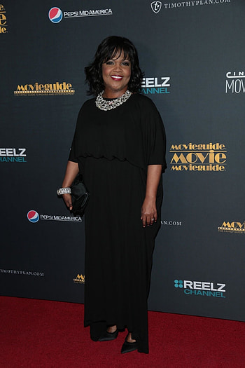 CeCe Winans, Fashion icon, Style and outfits, CelebMafia showcase HD phone wallpaper