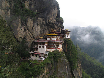 Tiger's Nest - Bhutan, Bhutan, Tigers Nest, Beautiful Buildings, Asia HD wallpaper