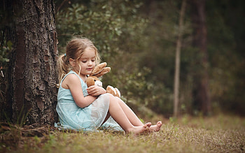 little girl, childhood, blonde, fair, nice, adorable, bonny, sweet, Belle, white, Hair, girl, tree, comely, sightly, pretty, face, Rabbit, lovely, pure, child, graphy, cute, baby, , set, Nexus, beauty, kid, feet, beautiful, people, little, pink, love, princess, dainty HD wallpaper