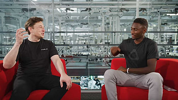 Marques Brownlee, Elon Musk interview, Future car discussions, Technological advancements HD wallpaper