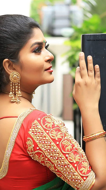 Neepa, tamil actress, saree beauty HD phone wallpaper