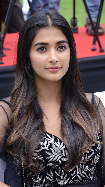 South Heroine, Pooja Hegde, Telugu, Actress HD phone wallpaper