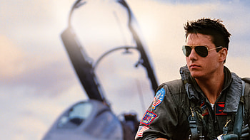 Top Gun, Stunning , Thrilling background , High-def visuals HD wallpaper