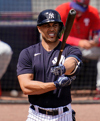 Giancarlo Stanton, Feeling strong, Pitchers beware, New York Times HD phone wallpaper