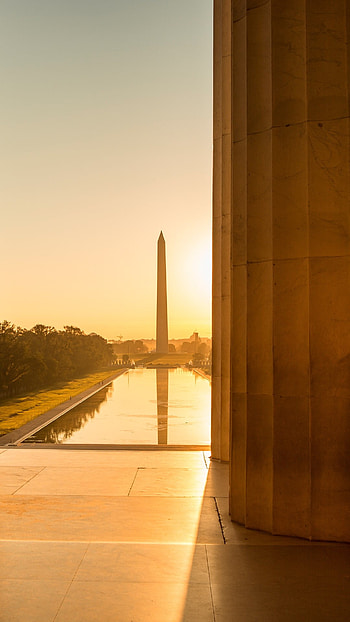 Lincoln Memorial, Monumental vista, Reflective pond, Iconic sight HD phone wallpaper