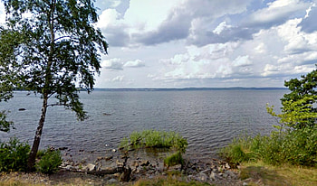 Lake Vattern, clouds, trees, sky, fresh, water, lake, sweden HD wallpaper
