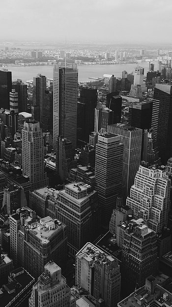New York skyline, Black and white, Dark , Hudson River HD phone wallpaper