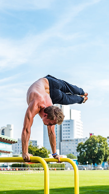 Handstand with a stretch, Calisthenics HD phone wallpaper
