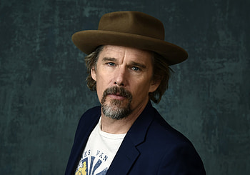 Ethan Hawke tapes audio edition, Acclaimed novel, Gilead, AP news HD wallpaper