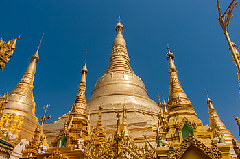 Shwedagon Pagoda, Symbol of Myanmar, Golden landmark HD wallpaper