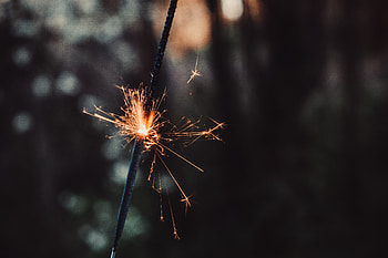 Shine, Sparks, Miscellanea, Miscellaneous, Blur, Smooth, Brilliance, Sparkler HD wallpaper