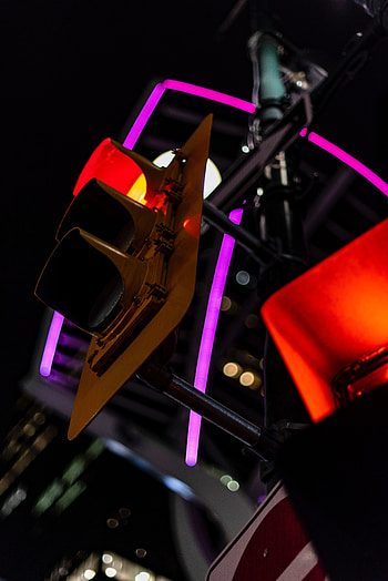 City, Shine, Light, Miscellanea, Miscellaneous, Neon, Illumination, Backlight, Traffic Light HD phone wallpaper