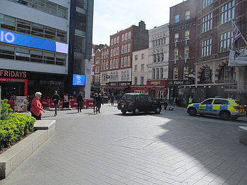 Taxi & Police, Architecture, London, Police, Streetlife, Taxis, Cafes HD wallpaper