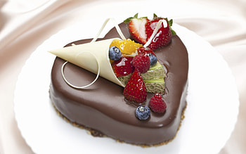 Valentines Day Cake, dessert, valentines, food, cake HD wallpaper