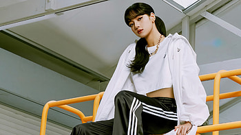 Adidas hoot, Lalisa Manoban HD wallpaper
