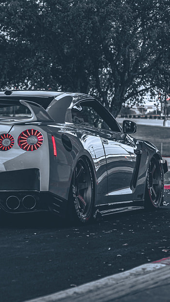 Nissan GT-R35 HD phone wallpaper
