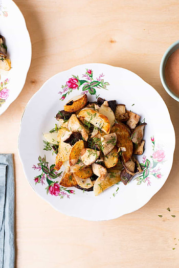 Russian fried potatoes, Mushroom addition, Hearty side dish, Comfort food HD phone wallpaper