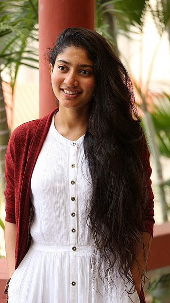 South Heroine, Sai Pallavi, Gorgeous, Heroine HD phone wallpaper