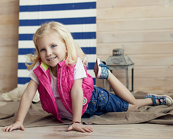 little girl, childhood, blonde, fair, nice, adorable, bonny, sweet, Belle, white, graphy, smile, house, girl, comely, sightly, pretty, face, hair, lovely, home, pure, child, fun, cute, baby, , set, Nexus, beauty, kid, room, beautiful, people, little, pink, lying, Princess, cool, dainty HD wallpaper