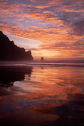 Nature, Sunset, Sea, Clouds, Rocks, Reflection, Slope HD phone wallpaper