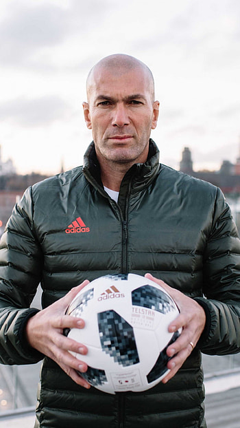 Zinedine Zidane, Football Player HD phone wallpaper