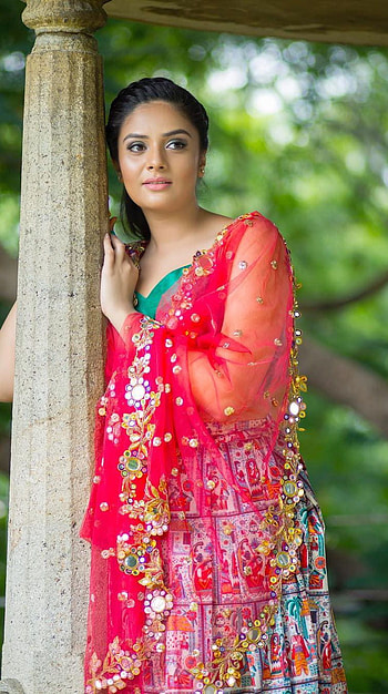 Sreemukhi, telugu actress, anchor HD phone wallpaper