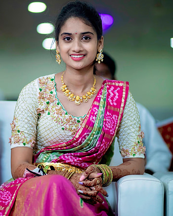 Devika, eye, sari HD phone wallpaper