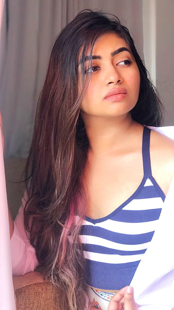 Shalin zoya, malayalam actress HD phone wallpaper