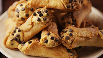 Pumpkin cannoli, Seasonal delight, Autumn recipe, Irresistible treat HD wallpaper