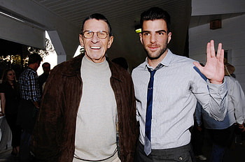 Zachary Quinto Leonard Nimoy story, Told Colbert, Beautiful story time HD wallpaper