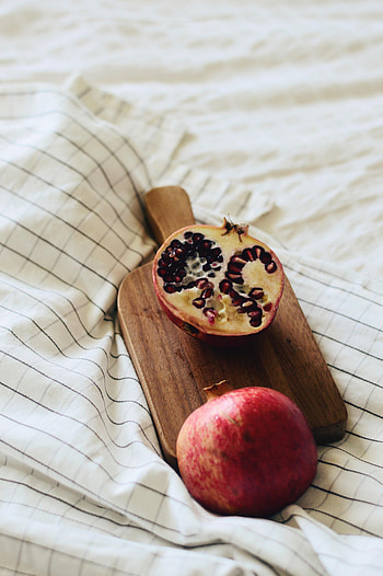 Garnet, Food, Cloth, Fruit, Pomegranate HD phone wallpaper