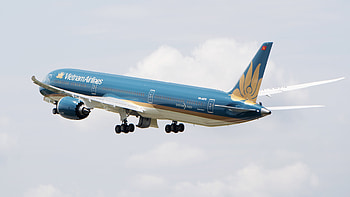 Vietnam Airlines, Profit, Nine months HD wallpaper