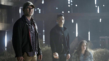 Christian Slater, Superhero Netflix film HD wallpaper