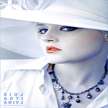 BLUE EYES, blue, elegant, white, elegance, pretty face HD wallpaper