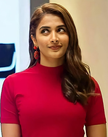 Pooja, red, colour, lip, beauty, people HD phone wallpaper