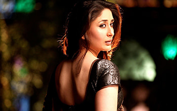 Kareena Kapoor In Saree, kareena-kapoor, indian-celebrities, girls, desi-girls HD wallpaper