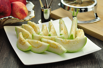 Fruits, Food, Slicing, Rifling, Guava HD wallpaper