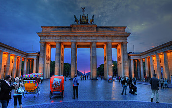 Brandenburg Gate, Berlin city view, German architecture, Travel graphy HD wallpaper