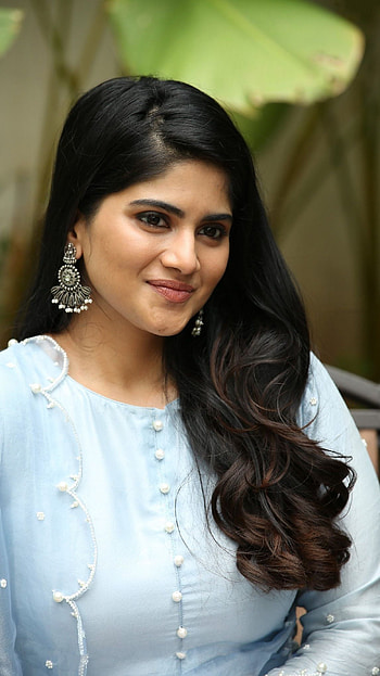 Megha akash, telugu actress HD phone wallpaper