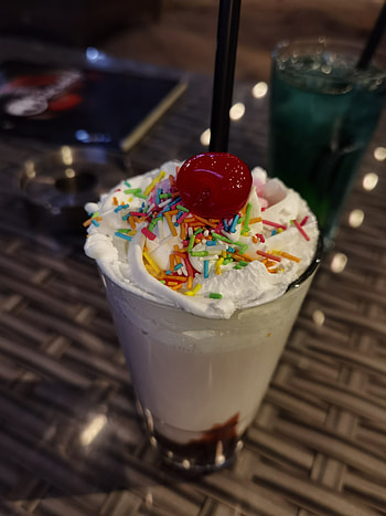 Milkshake, Cafe, Shake, Cream, Coffee, Milk HD phone wallpaper