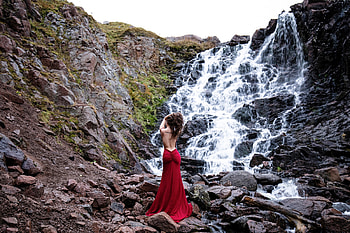 Model Posing at a Waterfall, waterfall, model, dress, brunette, sexy HD wallpaper