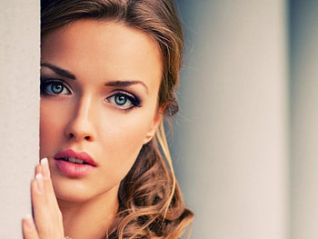 Christa B Allen, model, christa, revenge, face, beautiful, allen, actress HD wallpaper