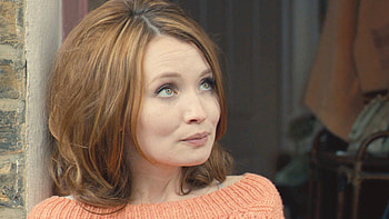 Emily Browning , cat collection, Diverse designs, Captivating visuals HD wallpaper