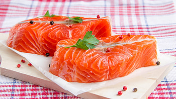 Cutting board Japanese cuisine, Seafood delicacies, Raw fish, Seafood platter HD wallpaper