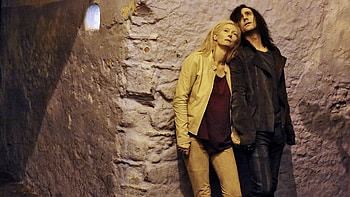 Only Lovers Left Alive, Cult film status, Intriguing narrative, Timeless characters HD wallpaper