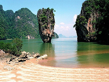 James Bond Island (Ko Tapu) View from Khao Phing Kan, island, water, rock, beach HD wallpaper